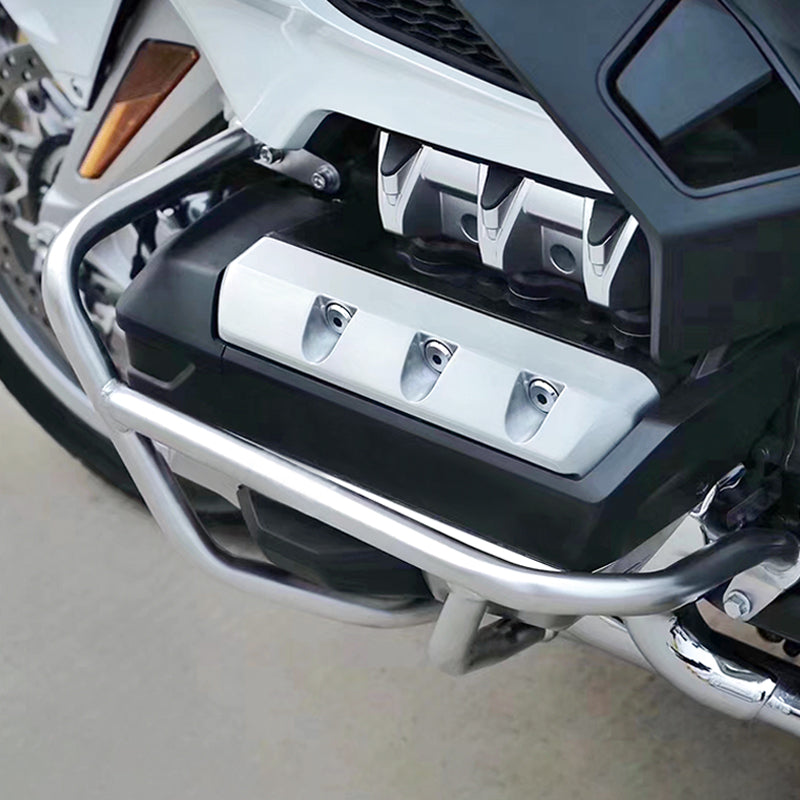 HondaGoldwing GL1800 Chrome Black Motorcycle Bumpers Protective Guard and Engine Crash Bar Accessories