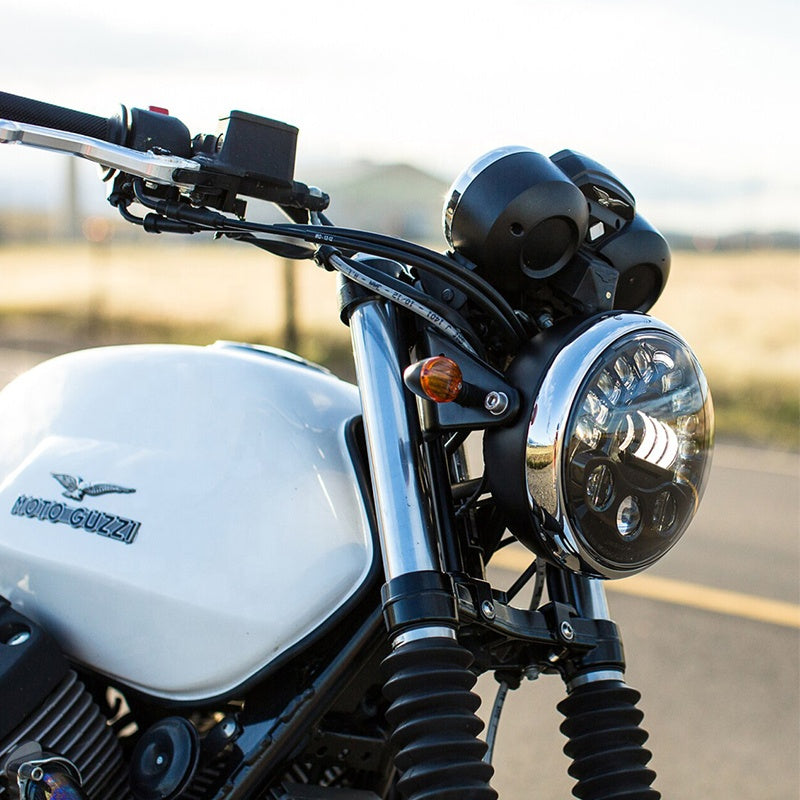 HD 883 XL1200 5.75inch LED Dynamic Softail 7inch Motorcycle Headlights with Turn Signal 12V Flashing 30W Power for Cars