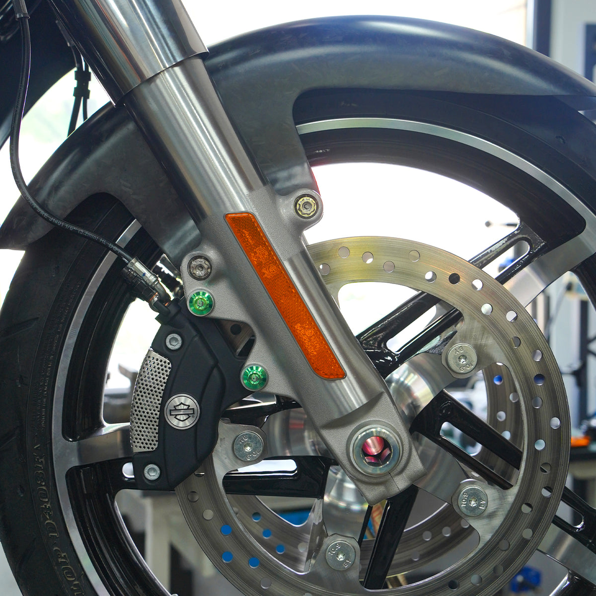 BRAKE CALIPER BRACKET AND FRONT FENDER TITANIUM ALLOY BOLTS