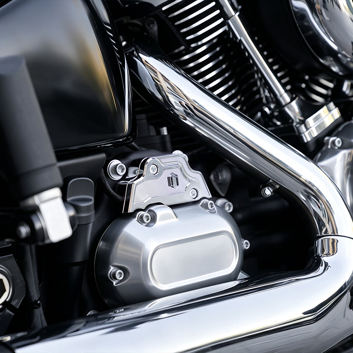 TRANSMISSION SENSOR COVER