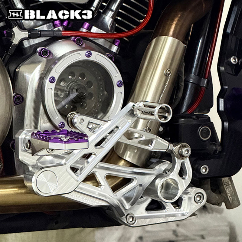 Black3 2014-later Motorcycle Touring Mid Control Kit Aluminum Alloy Right Assembly Foot Control Replacement Mounts Customize