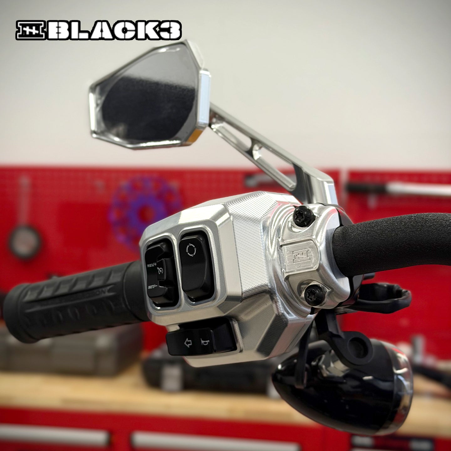 Black3 Aluminum Alloy Switch Housing for H-D 23.5+Touring and 117 Softail Motorcycle-For Replace/Repair