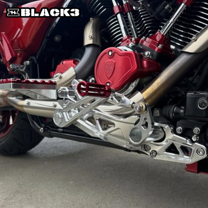 Black3 2014-later Motorcycle Touring Mid Control Kit Aluminum Alloy Right Assembly Foot Control Replacement Mounts Customize