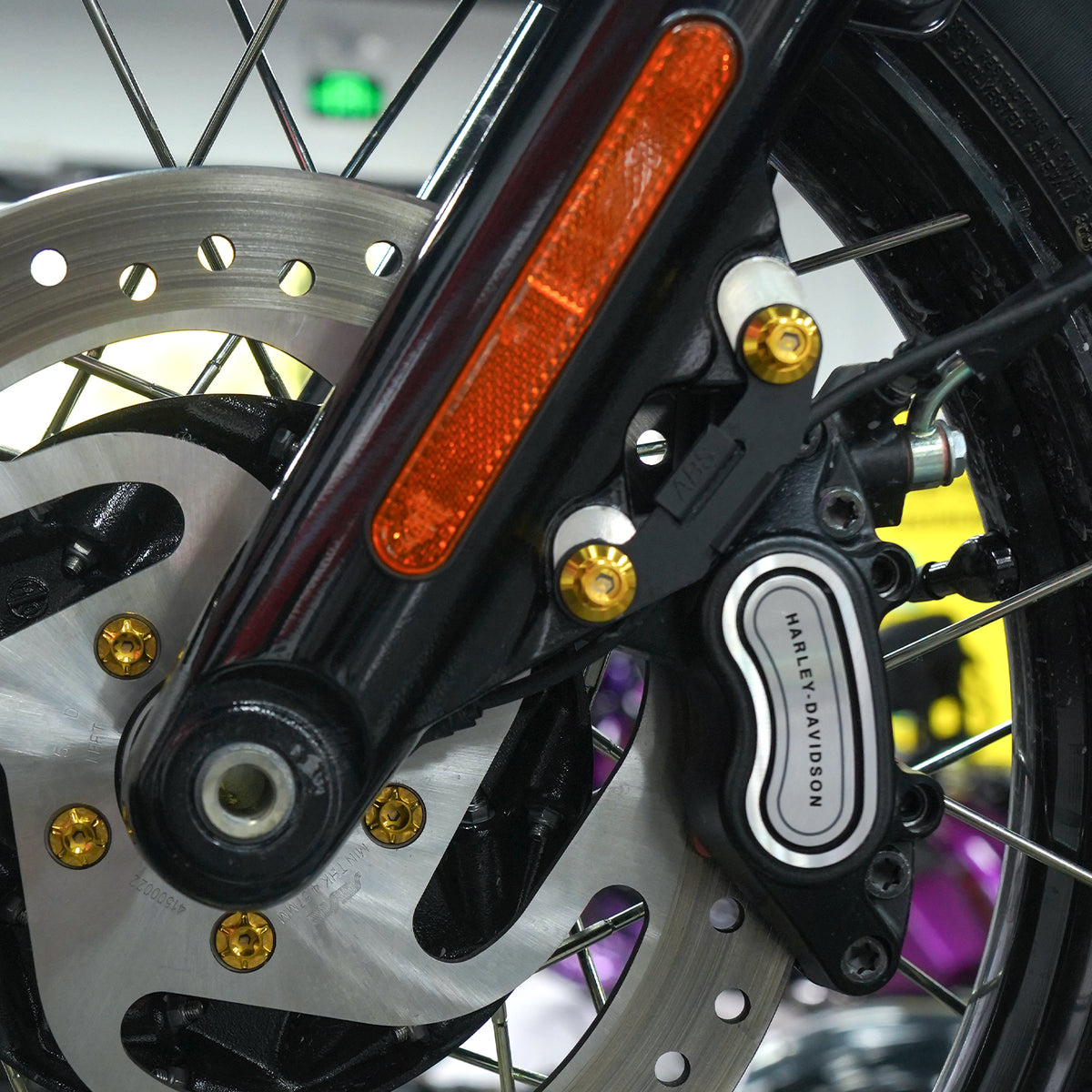 BRAKE CALIPER BRACKET AND FRONT FENDER TITANIUM ALLOY BOLTS