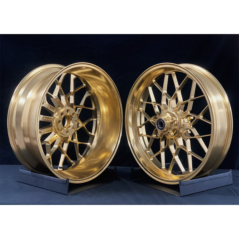 New WILDOUT Racing CNC Aluminum Alloy Customized Wheel Hub for MV AGUSTA Brutale 800/1000 F3/Supervelce/ Dragster Motorcycle