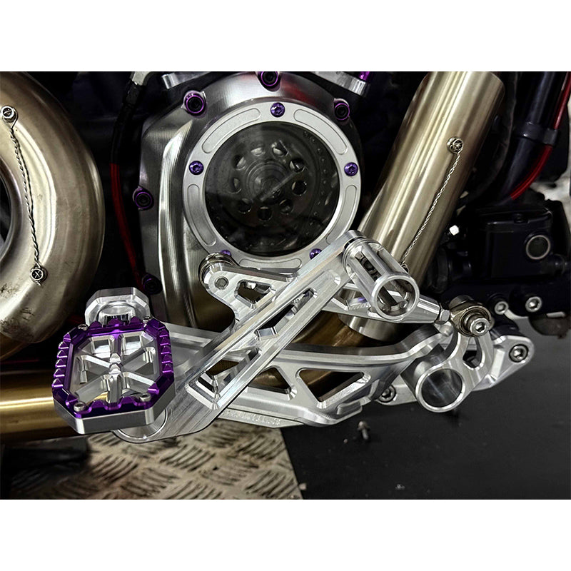 Black3 2014-later Motorcycle Touring Mid Control Kit Aluminum Alloy Right Assembly Foot Control Replacement Mounts Customize