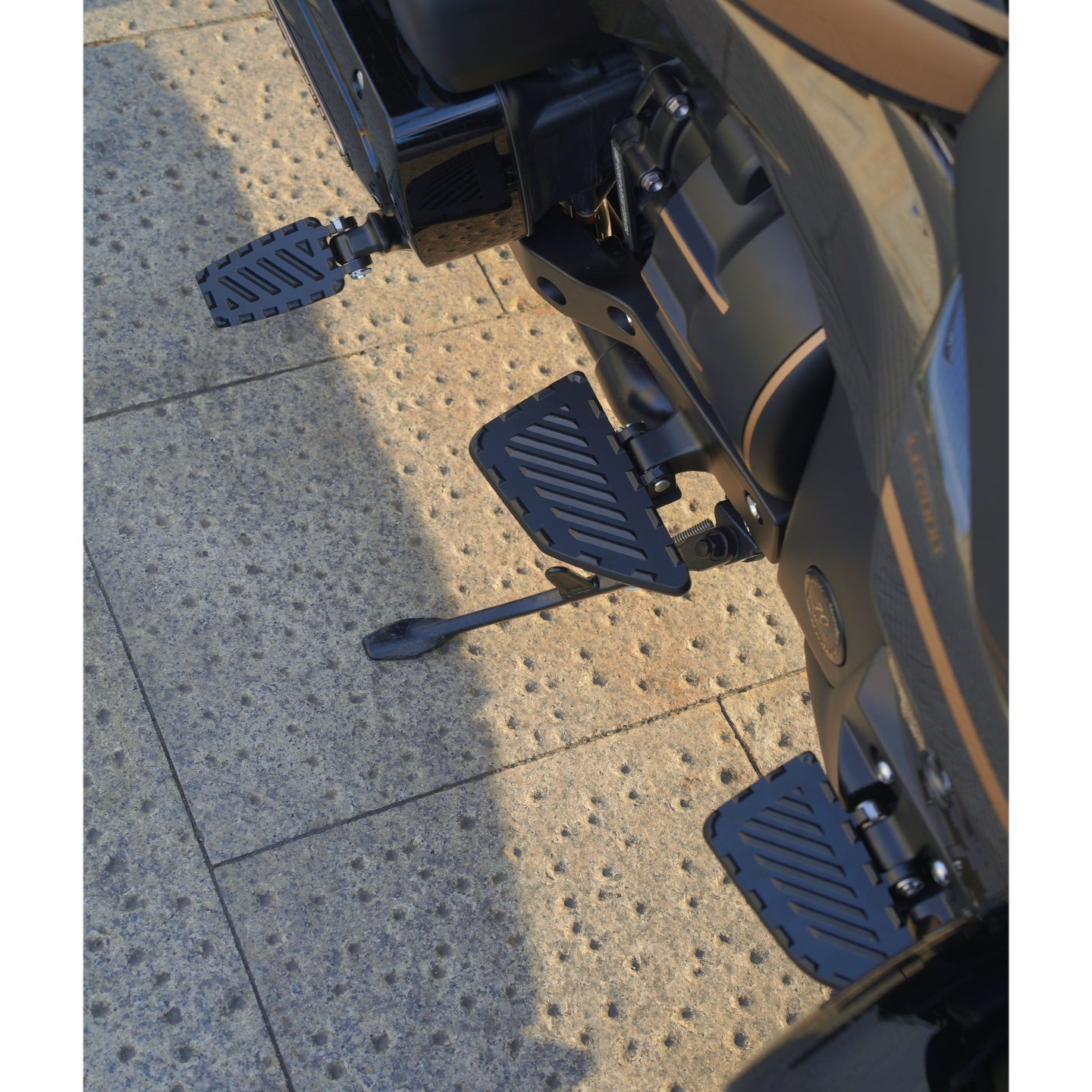 GWM SOUO S2000 Motorcycle Floorboard Controls Kit Front & Rear Footpegs Brake Pedal Highway Peg Mounts Kit