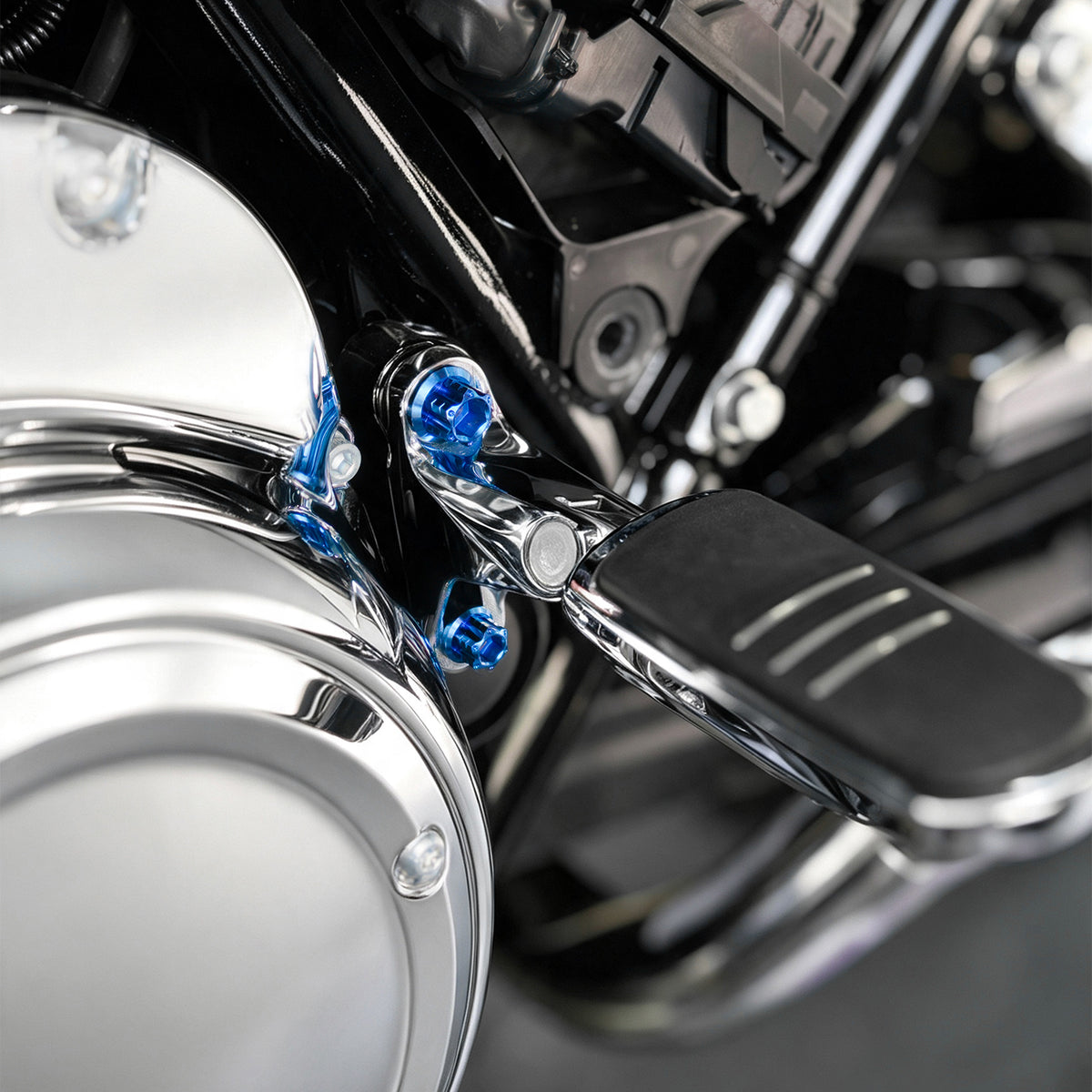 PASSENGER FOOT PEGS TITANIUM ALLOY BOLTS